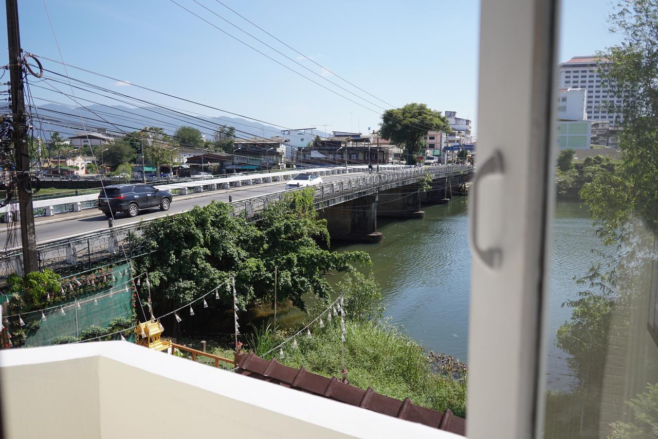 The River Guest House Chanthaburi Exteriör bild