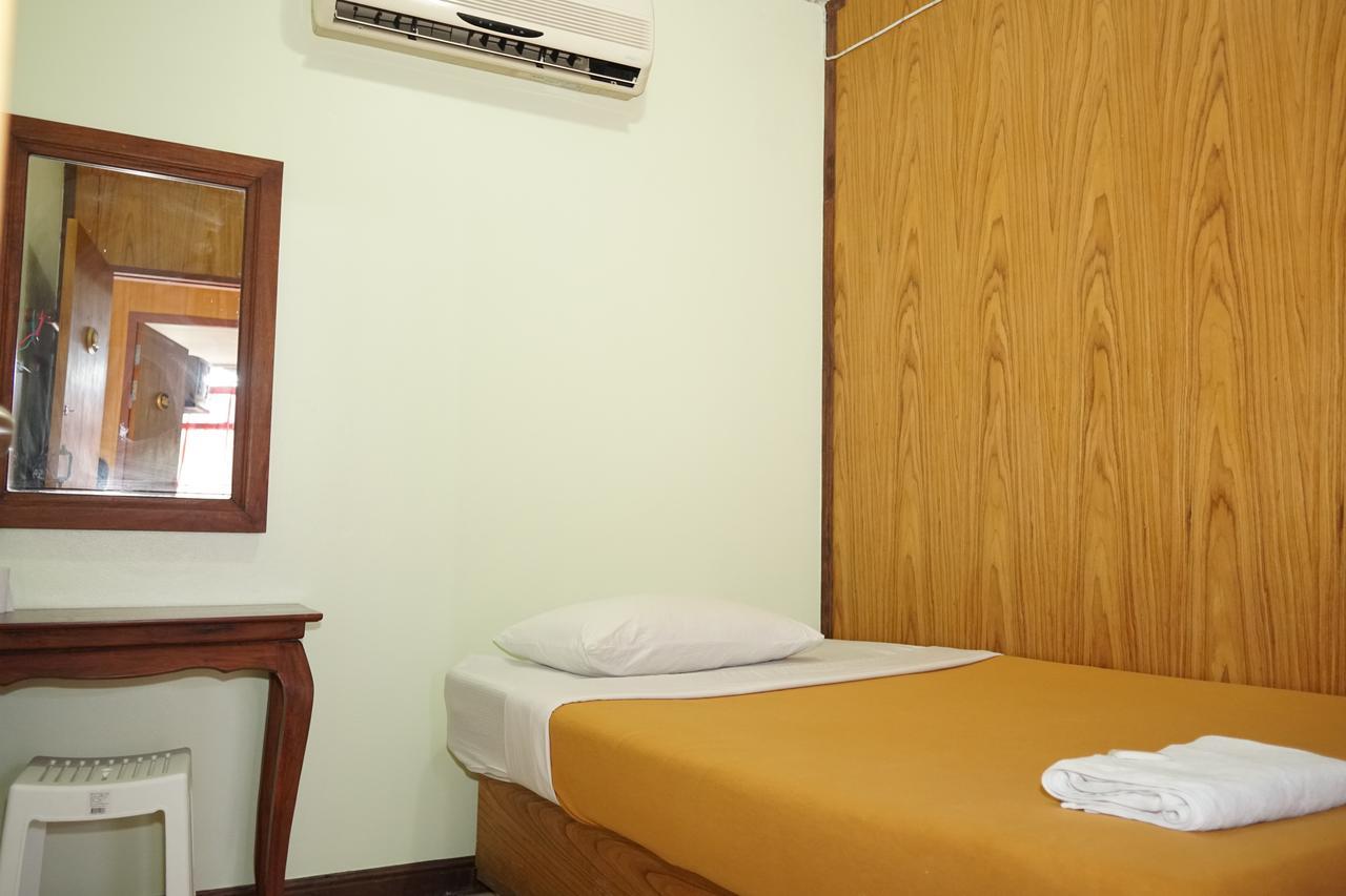 The River Guest House Chanthaburi Exteriör bild