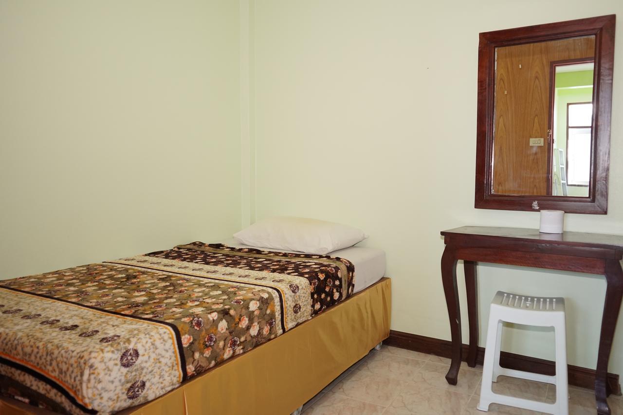 The River Guest House Chanthaburi Exteriör bild
