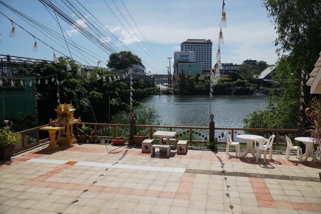 The River Guest House Chanthaburi Exteriör bild