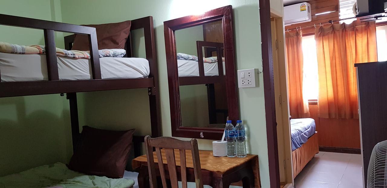 The River Guest House Chanthaburi Exteriör bild